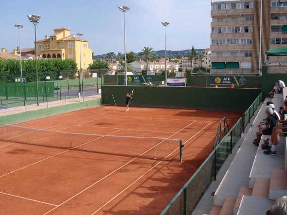 Pista Central Del Club Tenis J Vea J Vea X Bia