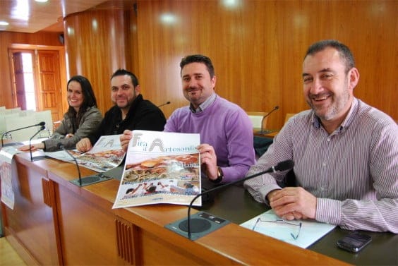 Presentación de la Fira d'artesania de Pasqua en Xàbia