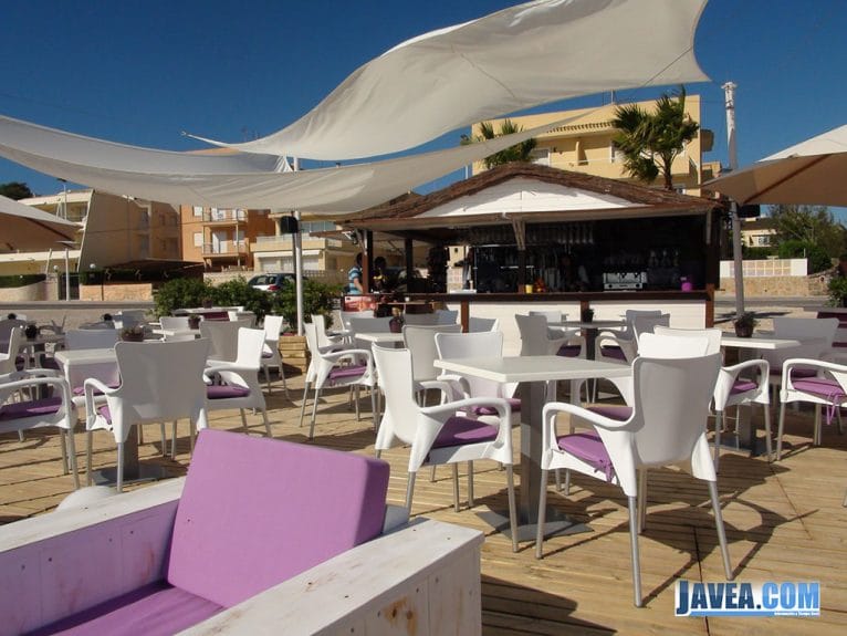 Coco Beach Javea, Chiringuito junto al mar