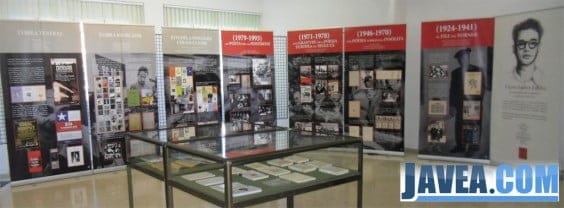 Exposición de Vicent Andrés Estellés en Jávea