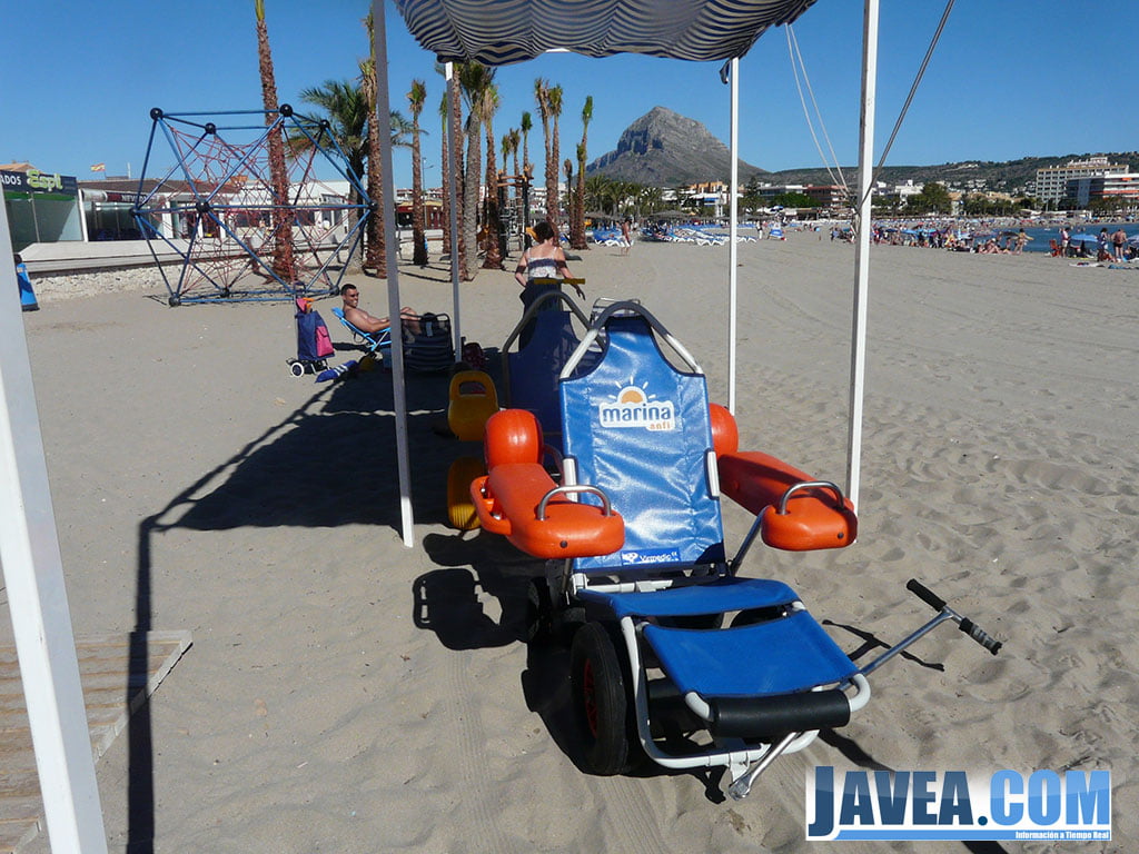 Punto de accesibilidad en la playa del Arenal de Jávea 02