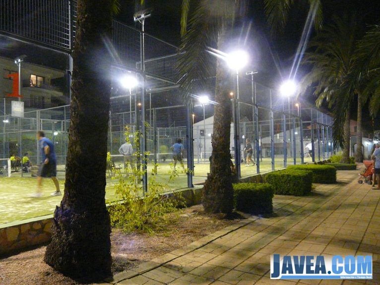 Torneo nocturno de padel 01