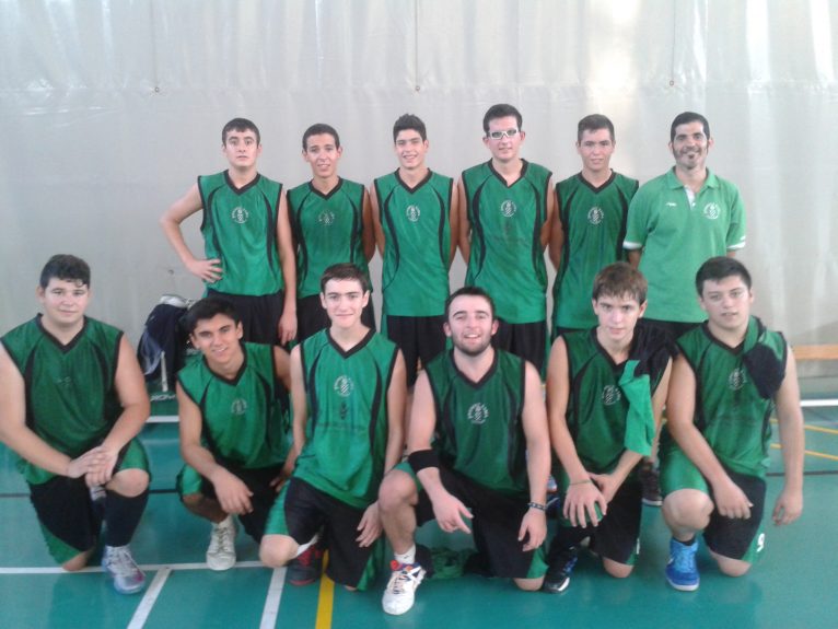 Los juniors del Joventut Xàbia pasaron de los 130 puntos