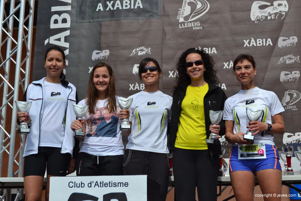 Podium Mejores Locales Fem.