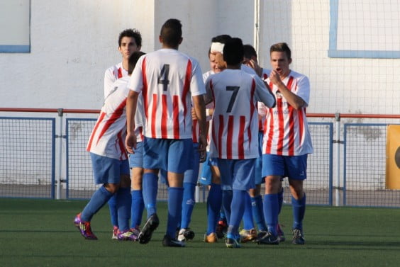 El CD. Jávea celebrando un gol