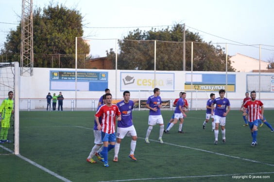 El Canalense sorprendió al CD