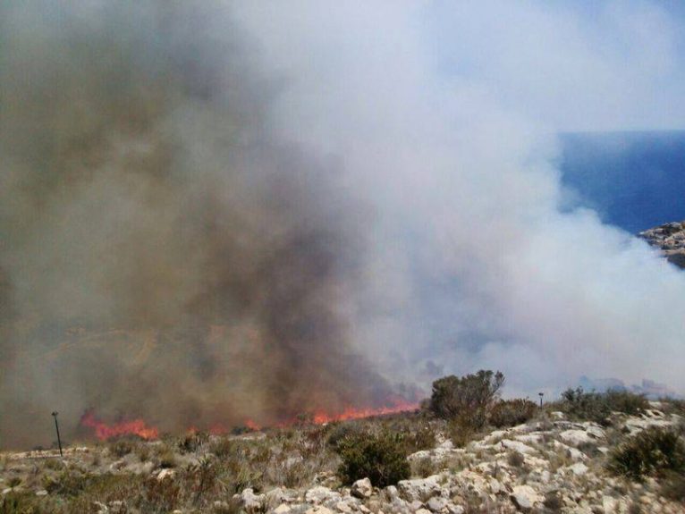 Incendio en Benitatxell