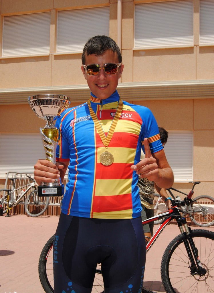 Tomás Miralles campeón autonómico BTT Cadete