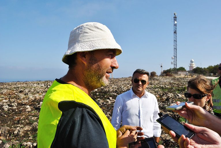 El biólogo Jaume Soler explica cómo se está regenerando de forma natural el paisaje. 