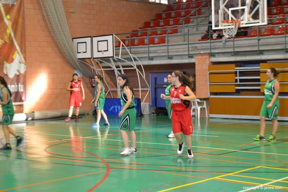 Partido del equipo juvenil femenino del CB. Joventut Xàbia (2)