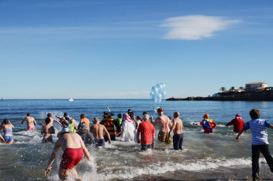 Baño solidario Jávea