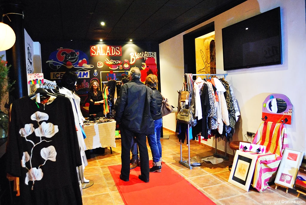 Moda en El Black Market