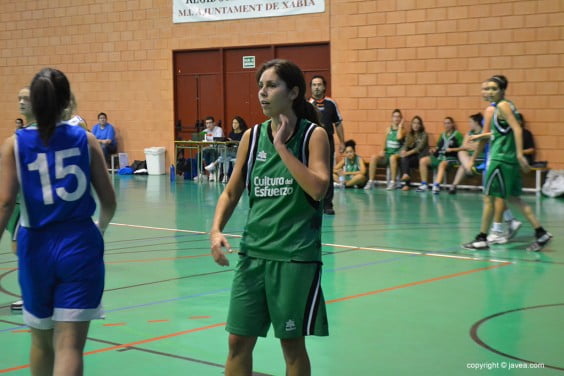 Momento del partido Joventut Xàbia - Maristas