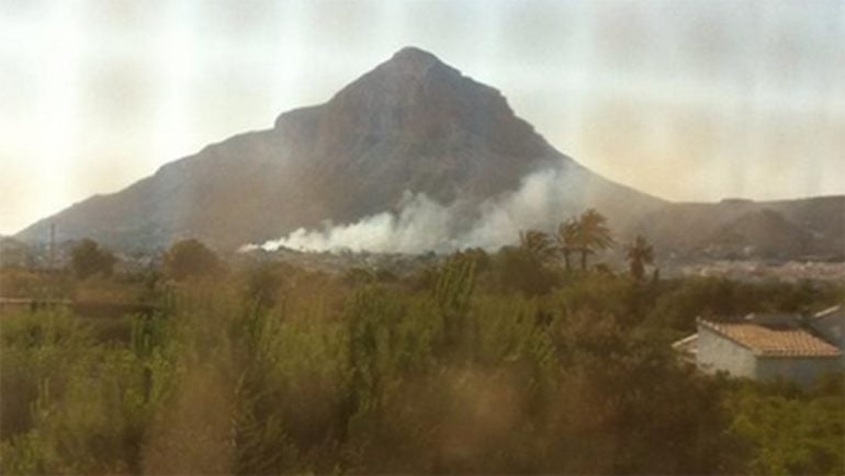 Incendio de un pinar en Jávea