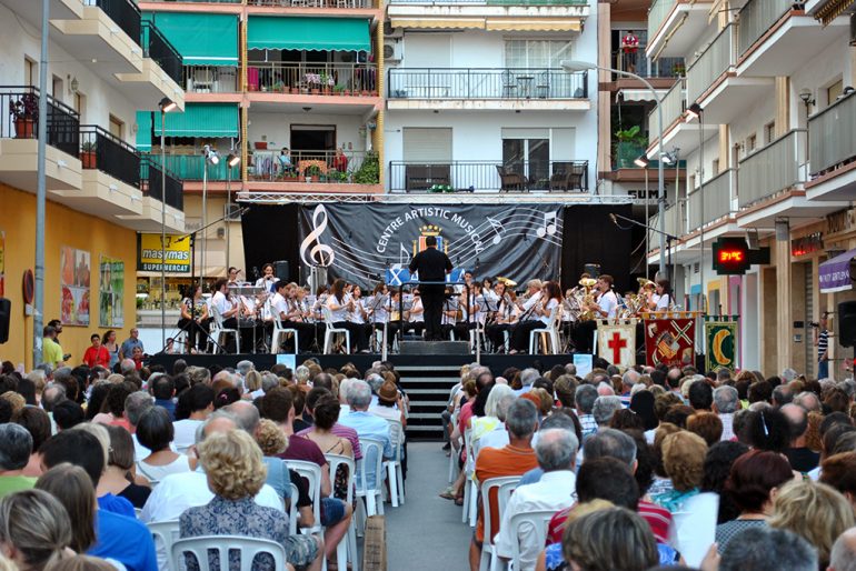 La Banda del Centre Artístic durante el concierto