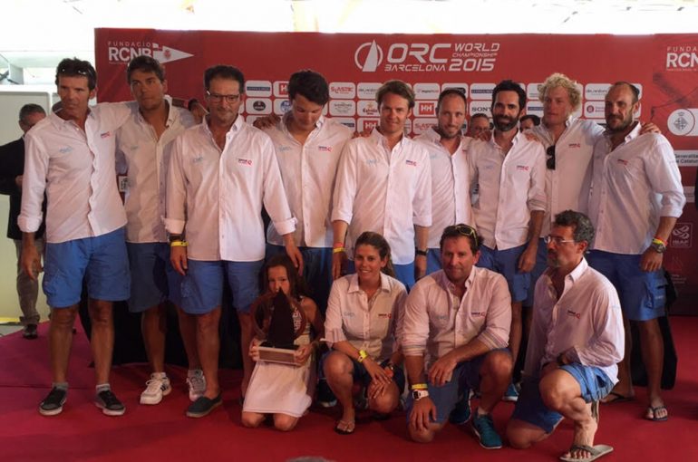 Trofeo de Subcampeón del Mundo para el Pez de Abril