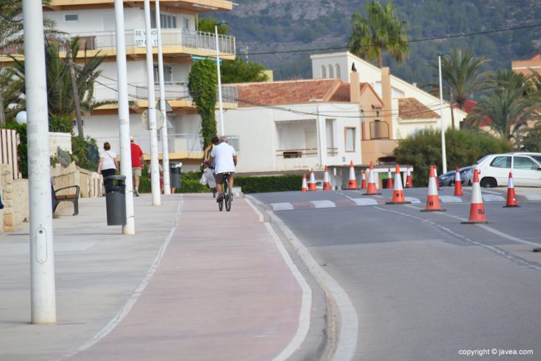 Tramo del carril bici en el Primer Montañar