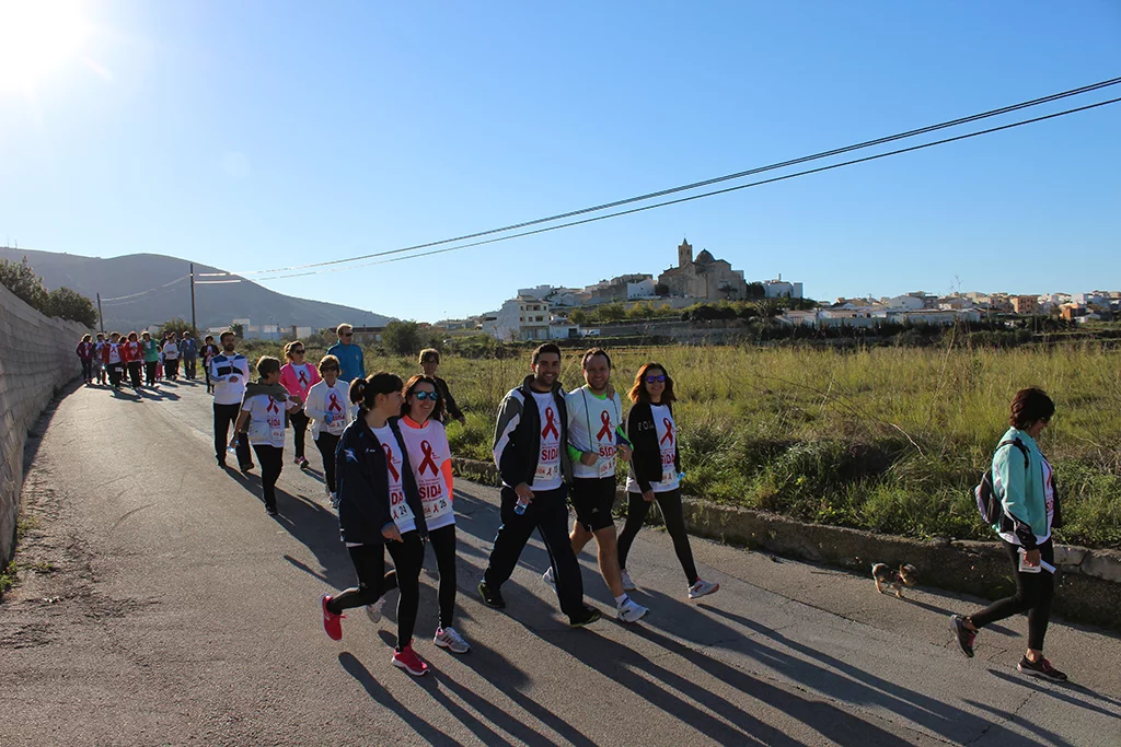 Caminantes en la Cursa del Sida