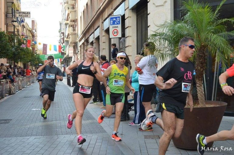 Cristina Roselló en la calles de Gandía