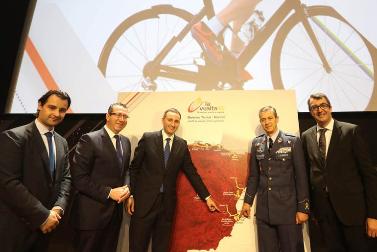 César Sánchez en la  Presentacion Vuelta Ciclista 2016 02