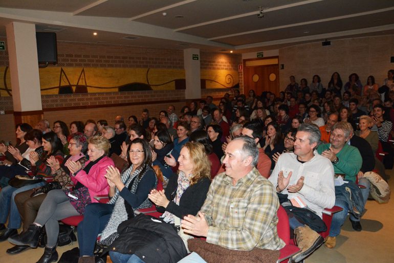 Público asistente a Dijous comedia