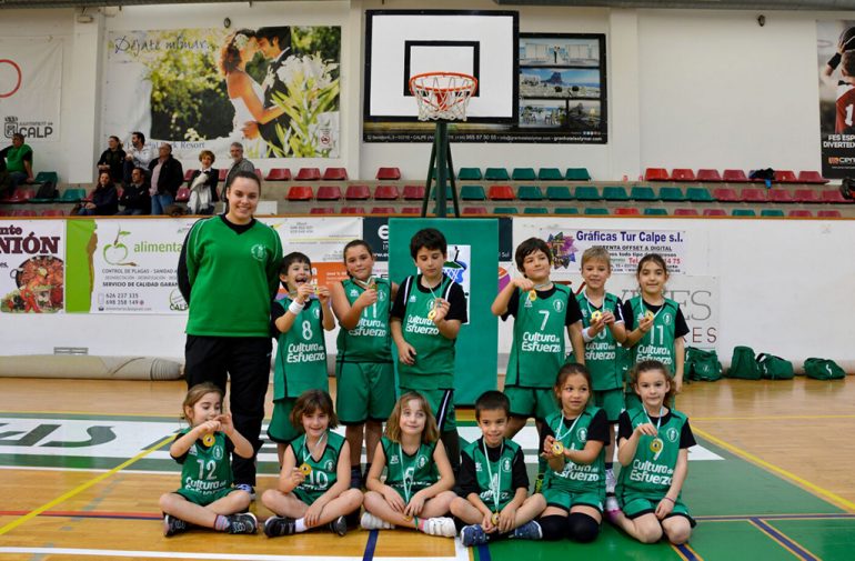 Equipo Prebenjamín del CB Joventut Xàbia