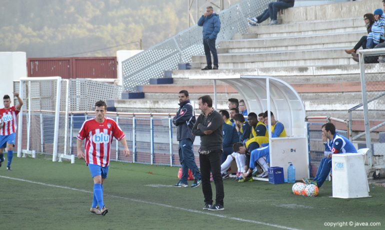 Juanjo Cháfer viviendo a píe de campo un partido