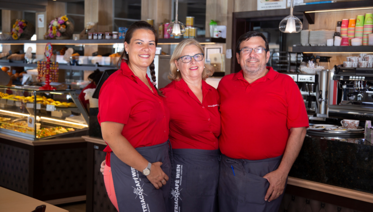 Calidad y tradición en panadería y pastelería con cuarenta años de experiencia