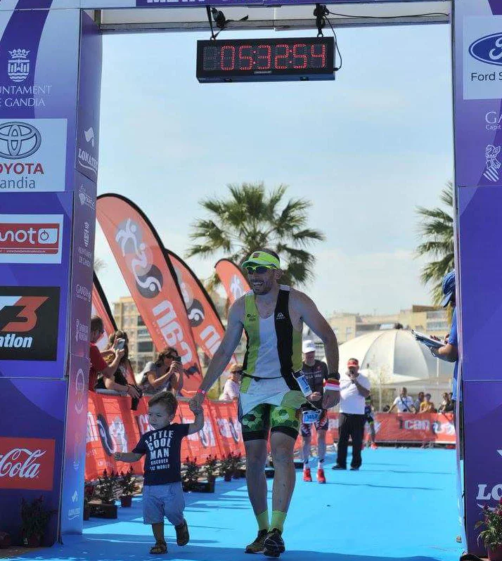 Martin entrando en la meta de Gandia