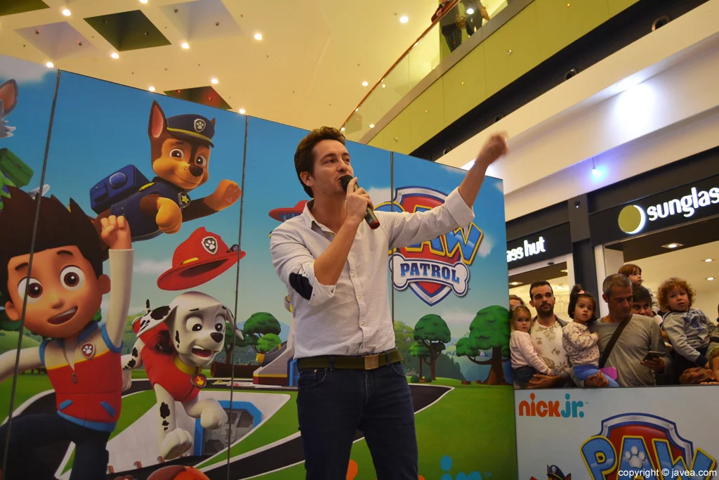 Visita de la Patrulla Canina al Centro Comercial Portal de la Marina – Sergio Dénia