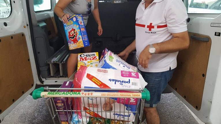 Alimentos para Cruz Roja