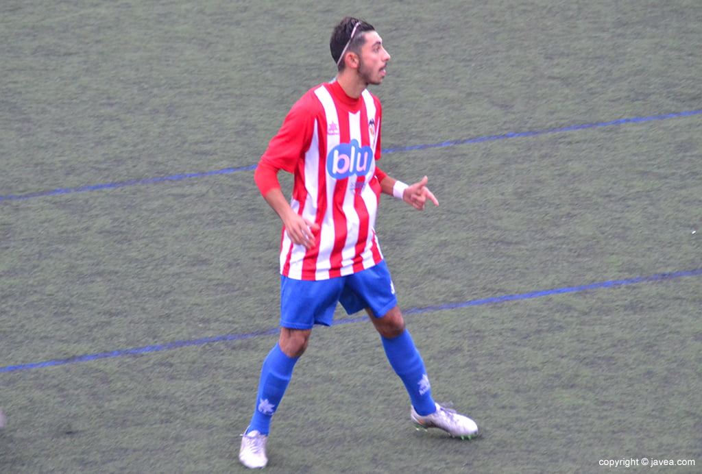 Roberto durante un partido