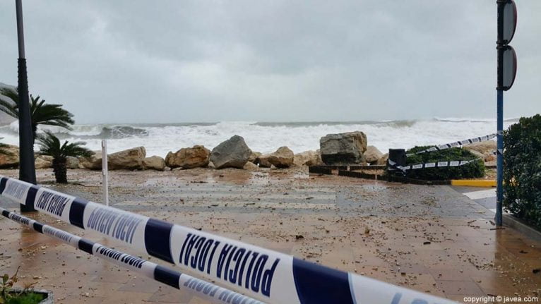 15 Temporal de mar y viento