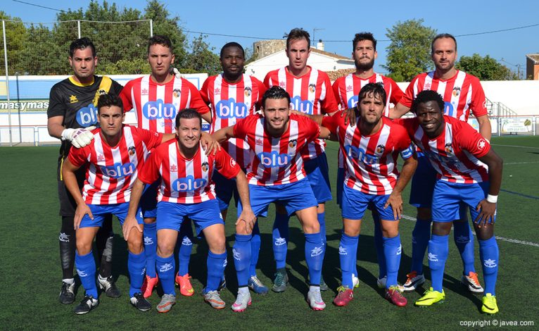 Un once del CD Jávea durante esta temporada