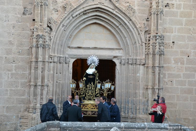 Procesión de subida del Nazareno a la ermita del Calvario