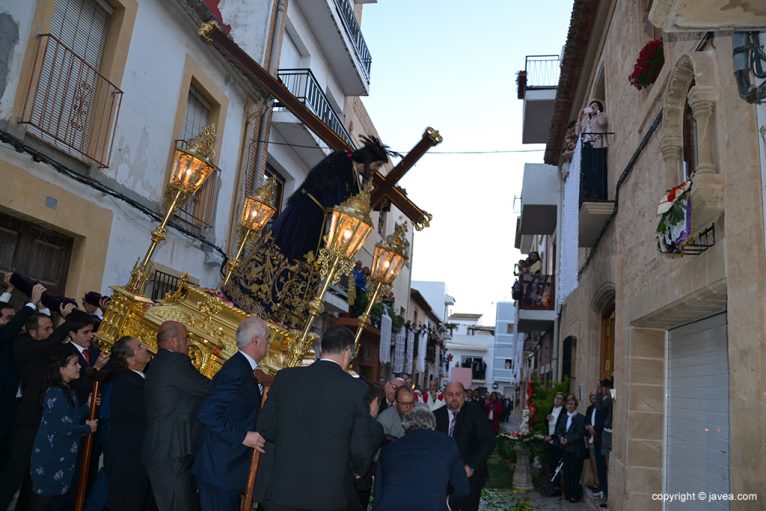 Procesión de subida del Nazareno al Calvario