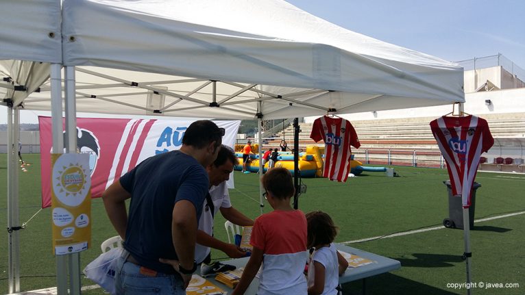 Stand de la Escuela de fútbol