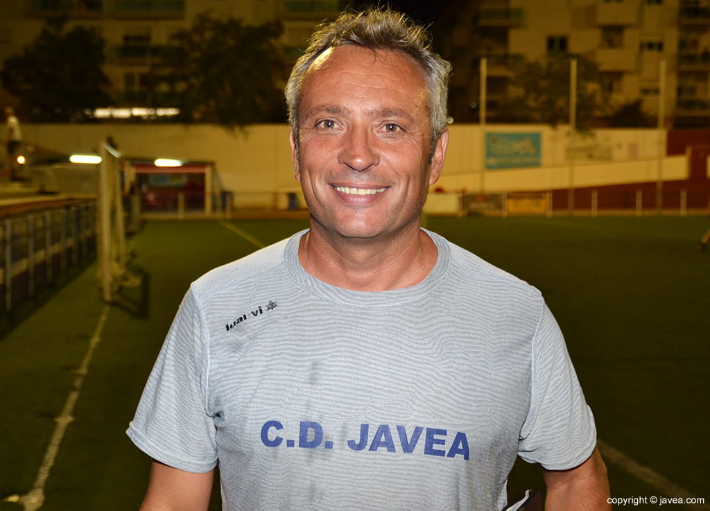 Antonio Villaescusa entrenador del CD Jávea