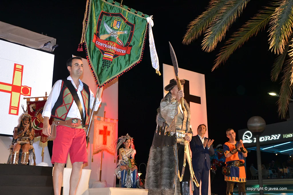 Presentación de trajes de las fiestas de Moros y Cristianos 2017