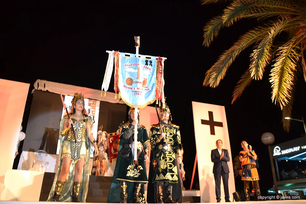 Presentación de trajes de las fiestas de Moros y Cristianos 2017