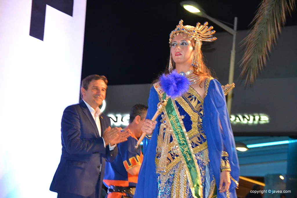 Presentación de trajes de las fiestas de Moros y Cristianos 2017