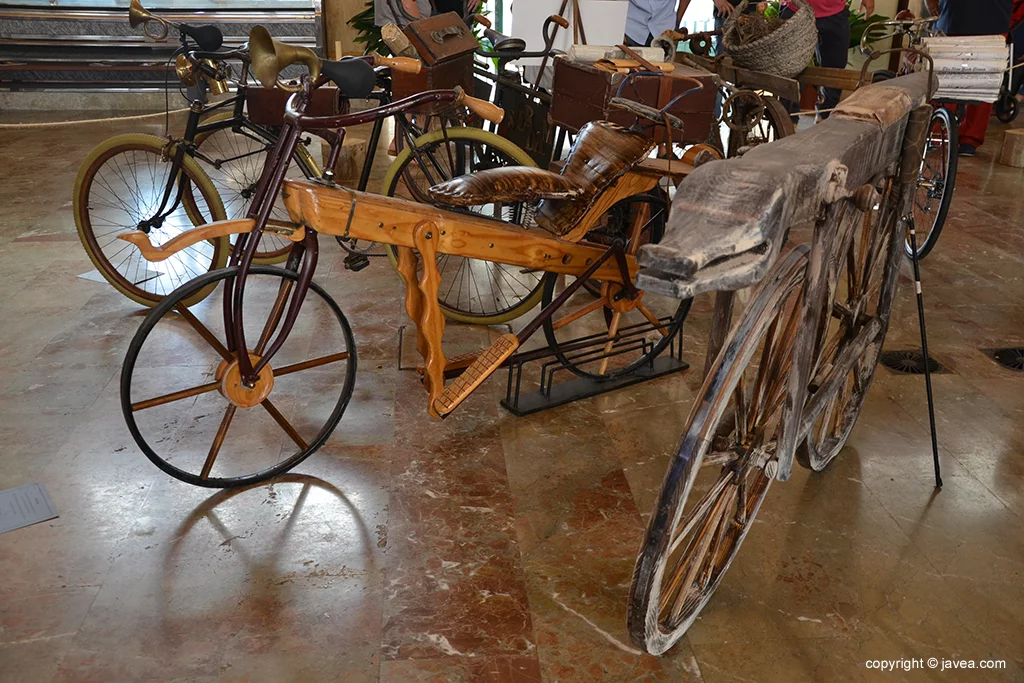 Exposición de bicis clásicas y antiguas (1)