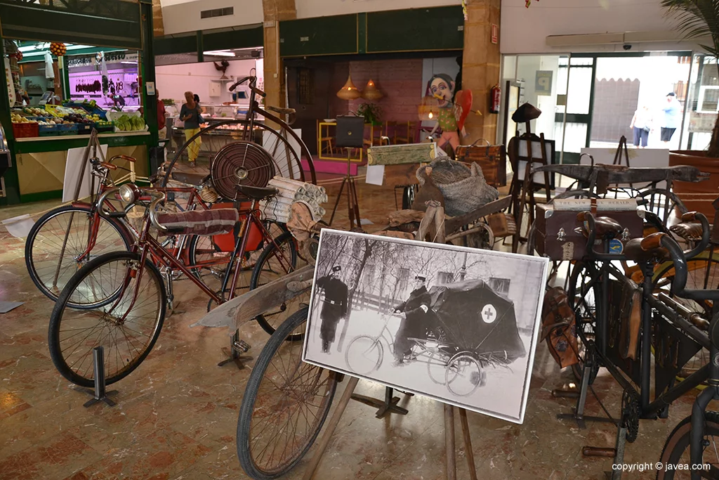 Exposición de bicis clásicas y antiguas