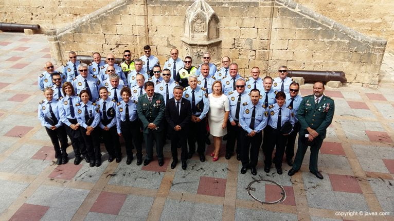 Día de los Ángeles Custodios, Policía Local