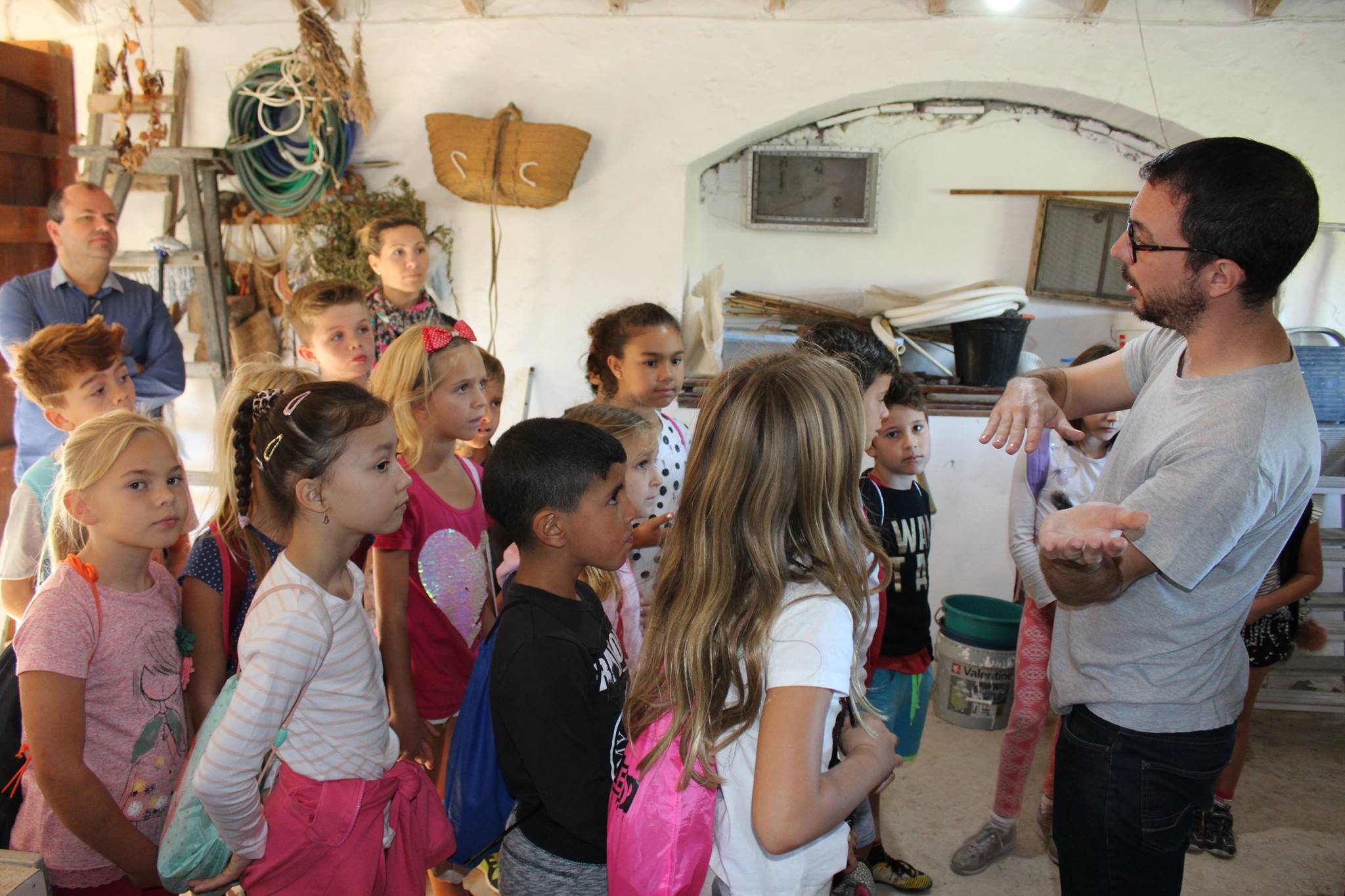 Excursión rural de los alumnos del colegio Santa María Magdalena de Benitatxell