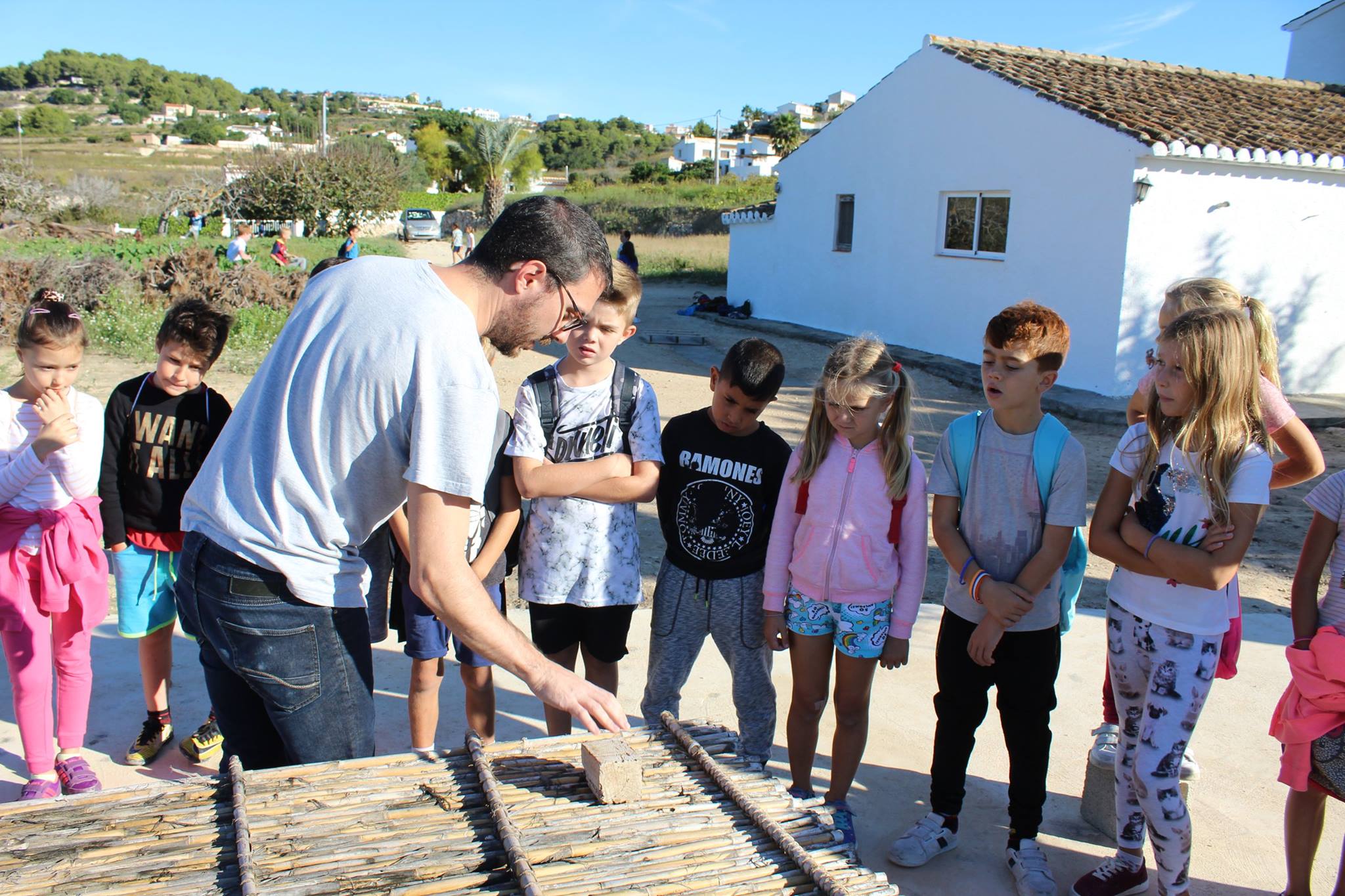 Excursión rural de los alumnos del colegio Santa María Magdalena de Benitatxell