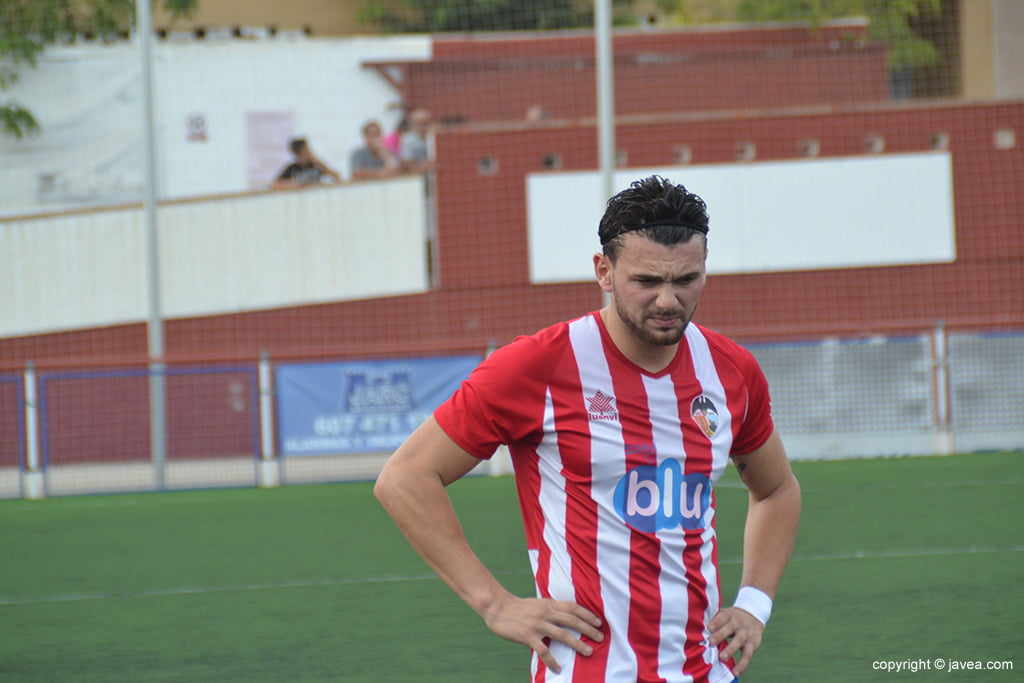 Michael autor del gol en Muro