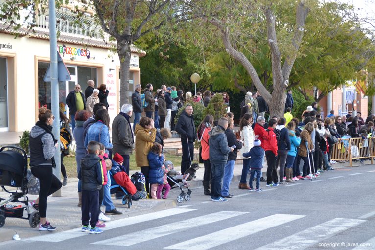 Publico en la salida de la carrera