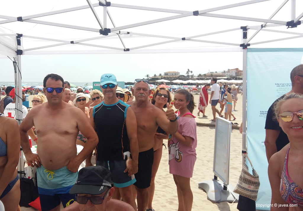 Campaña de Cruz Roja en la playa del Arenal