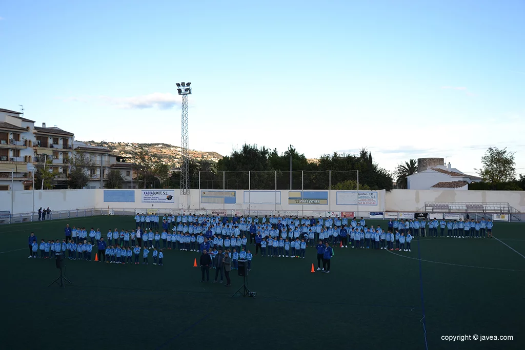 Toda la cantera sobre el campo